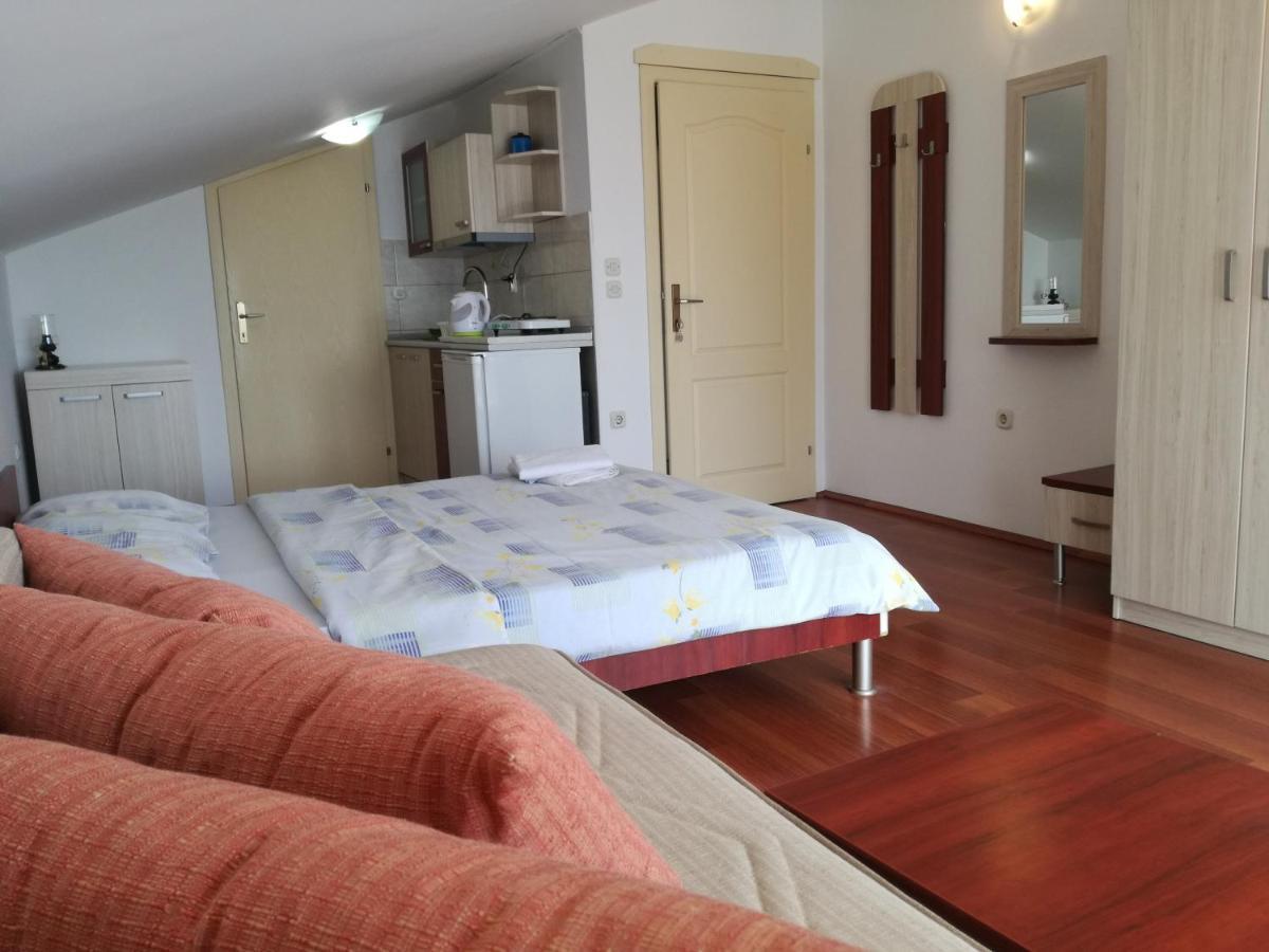 Apartament Smakoski *